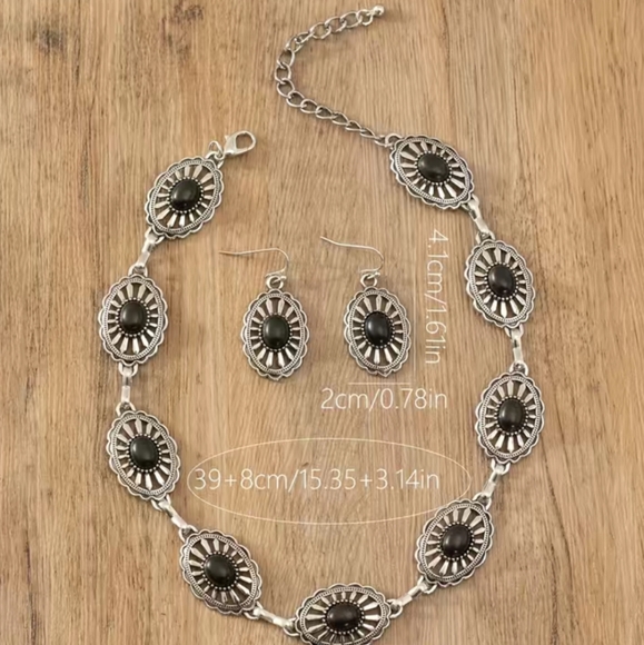 Turquoise color concho 15-18" necklace and matching earrings.  Black available - Picture 2 of 3